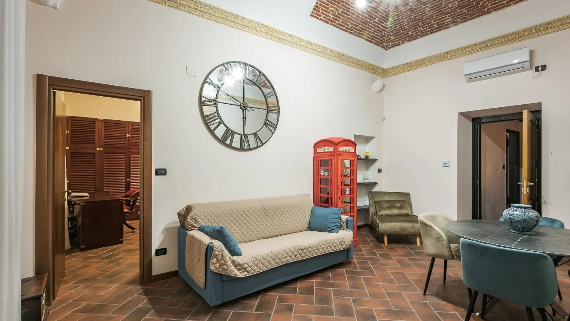 Genoa Belle Arti Elegant Apartment Italy